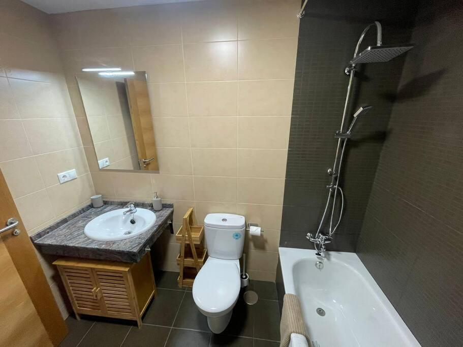 Apartamento A Estrenar Con Vistas Naroa Corcubión Kültér fotó